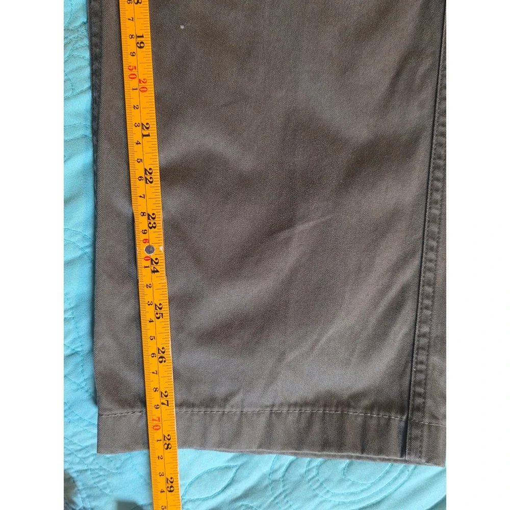 Uniqlo Mens Chino Pants 36x28 Olive Green Cotton Twill Straight Leg 321-444594